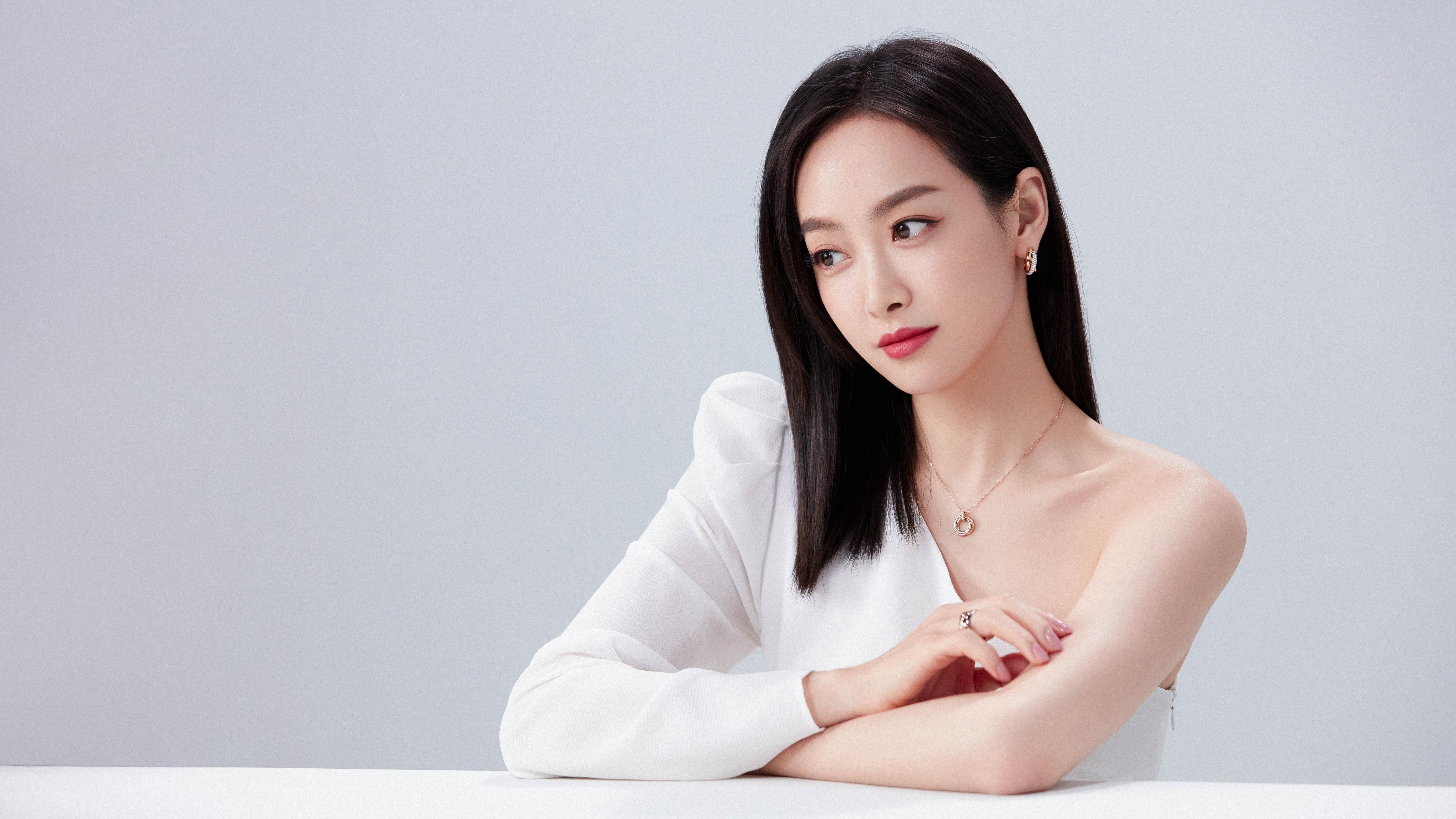 唯一性,当罗马尼亚的黄色旋风席卷E组,阿诺德成为2026世界杯的孤勇者